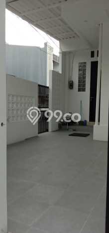 FOR SALE Kost 16 Kamar, 16 Kamar Mandi di Kelapa Gading, Jakarta Utara, Luas 200m2 FOR SALE Kost 16 Kamar, 16 Kamar Mandi di Kelapa Gading, Jakarta Utara, Luas 200m2