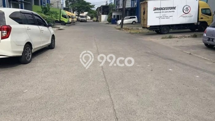 KAWASAN PREMIUM! Gudang di Daan Mogot, Luas 540m², Area Komersial KAWASAN PREMIUM! Gudang di Daan Mogot, Luas 540m², Area Komersial