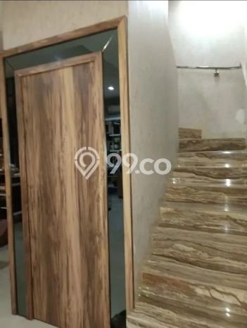 Ready to Use! Premium House LT 144m2 Desain Elegan di Daan Mogot Ready to Use! Premium House LT 144m2 Desain Elegan di Daan Mogot