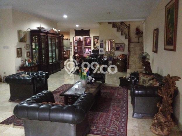 Rumah Mewah LB 400m2 Siap Pakai Desain Elegan di Pondok Indah, Jakarta Selatan Rumah Mewah LB 400m2 Siap Pakai Desain Elegan di Pondok Indah, Jakarta Selatan