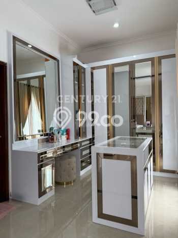 Rumah Elit Modern Siap Huni di Pulo Asem Jakarta Timur Rumah Elit Modern Siap Huni di Pulo Asem Jakarta Timur