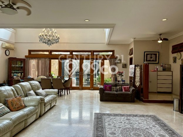 Hot Offer Hunian Mewah Ideal dan Luas di Pancoran, Jakarta Selatan Hot Offer Hunian Mewah Ideal dan Luas di Pancoran, Jakarta Selatan