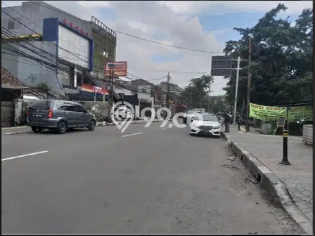 Rumah Luxury Modern Tanpa Renovasi di Rawamangun Jakarta Timur Rumah Luxury Modern Tanpa Renovasi di Rawamangun Jakarta Timur