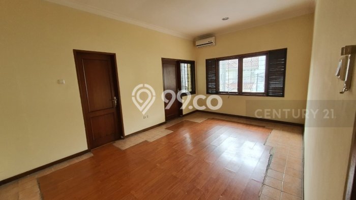 For Sale Rumah Elit Exclusive di Kebayoran Lama, Jakarta Selatan For Sale Rumah Elit Exclusive di Kebayoran Lama, Jakarta Selatan