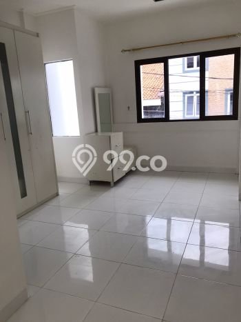 Rumah Luxury Modern Tanpa Renovasi di Rawamangun Jakarta Timur Rumah Luxury Modern Tanpa Renovasi di Rawamangun Jakarta Timur