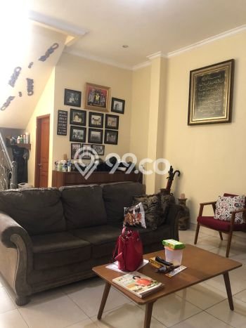 Rumah Elit LB 200m2 Siap Huni Desain Elegan di Rawamangun, Jakarta Timur Rumah Elit LB 200m2 Siap Huni Desain Elegan di Rawamangun, Jakarta Timur