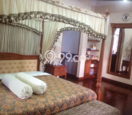 Rumah Elit Modern Siap Huni di Permata Hijau Jakarta Selatan Rumah Elit Modern Siap Huni di Permata Hijau Jakarta Selatan