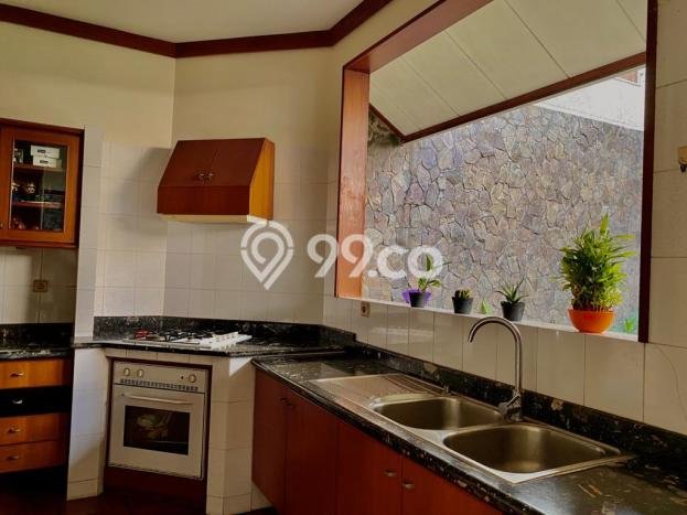 Rumah Elit Modern Tanpa Renovasi di Permata Hijau Jakarta Selatan Rumah Elit Modern Tanpa Renovasi di Permata Hijau Jakarta Selatan