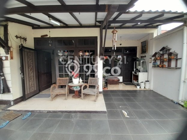 For Sale Rumah 5 Kamar Lokasi Strategis Bagus dan Strategis di Cempaka Putih For Sale Rumah 5 Kamar Lokasi Strategis Bagus dan Strategis di Cempaka Putih