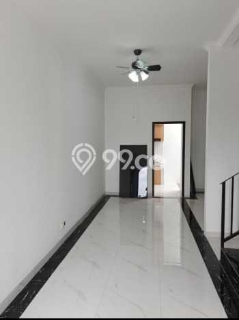 For Sale Hunian Rumah Nyaman 3 Kamar di Pondok Bambu, Jakarta Timur For Sale Hunian Rumah Nyaman 3 Kamar di Pondok Bambu, Jakarta Timur