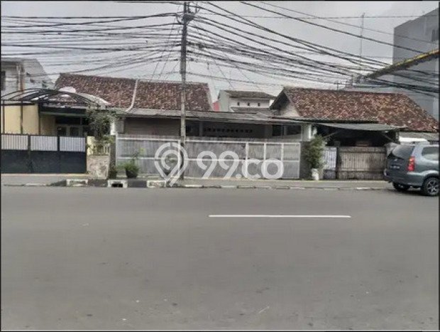 Rumah Luxury Modern Tanpa Renovasi di Rawamangun Jakarta Timur Rumah Luxury Modern Tanpa Renovasi di Rawamangun Jakarta Timur