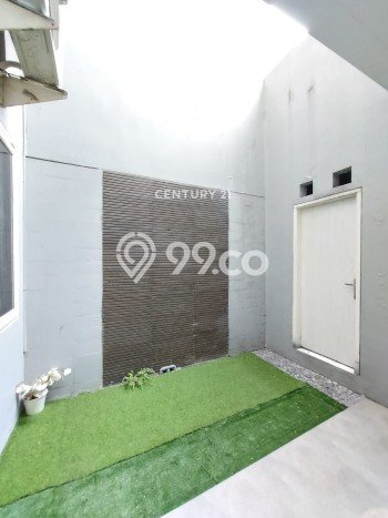 Rumah Eksklusif Dijual LT 181m2 di Kelapa Gading, Jakarta Utara Rumah Eksklusif Dijual LT 181m2 di Kelapa Gading, Jakarta Utara