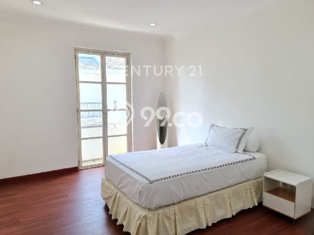 Dijual Rumah Mewah Megah Dengan View Eksklusif di Kemang, Jakarta Selatan Dijual Rumah Mewah Megah Dengan View Eksklusif di Kemang, Jakarta Selatan