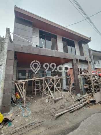 Rumah Mewah LB 200m2 Siap Pakai Desain Elegan di Kayu Putih, Jakarta Timur Rumah Mewah LB 200m2 Siap Pakai Desain Elegan di Kayu Putih, Jakarta Timur