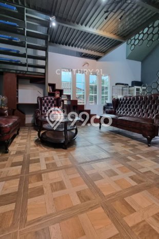 Siap Huni Rumah Mewah 4 Kamar di Kebayoran Baru Dekat ke Mana Saja Siap Huni Rumah Mewah 4 Kamar di Kebayoran Baru Dekat ke Mana Saja