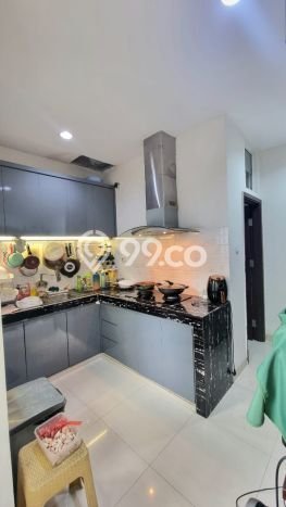 Rumah Mewah Siap Huni LT 158m2 di Cakung, Jakarta Timur Rumah Mewah Siap Huni LT 158m2 di Cakung, Jakarta Timur