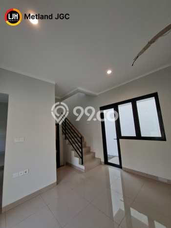 Rumah Modern 2 Kamar LT 66m2 di Summarecon Crown Gading Rumah Modern 2 Kamar LT 66m2 di Summarecon Crown Gading