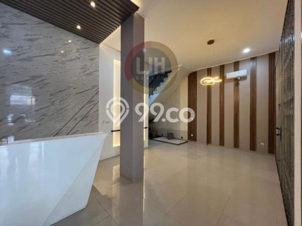Ruko Favorit Dijual di Kelapa Gading Jakarta Utara Area Pusat Bisnis Ruko Favorit Dijual di Kelapa Gading Jakarta Utara Area Pusat Bisnis