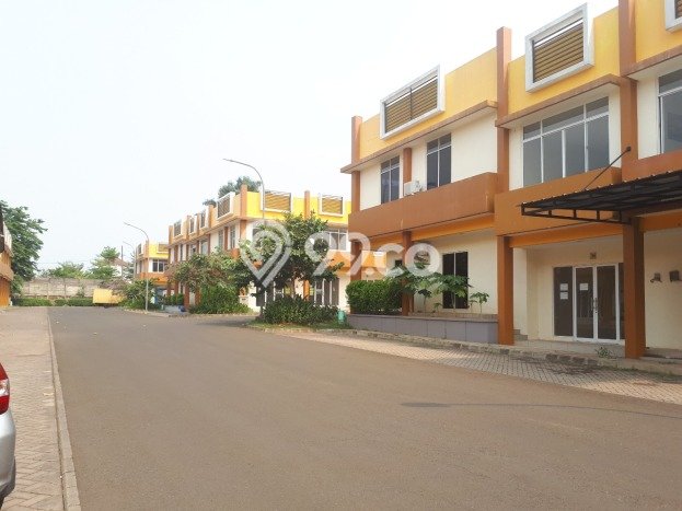 Ruko Dijual di Bogor LT 45m2 & LB 90m2 Lokasi Terbaik! Ruko Dijual di Bogor LT 45m2 & LB 90m2 Lokasi Terbaik!