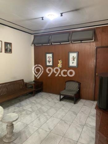 Ruko Bagus Dijual LB 528m2 Lokasi Strategis Jakarta Selatan Area Cocok untuk Berbisnis Ruko Bagus Dijual LB 528m2 Lokasi Strategis Jakarta Selatan Area Cocok untuk Berbisnis