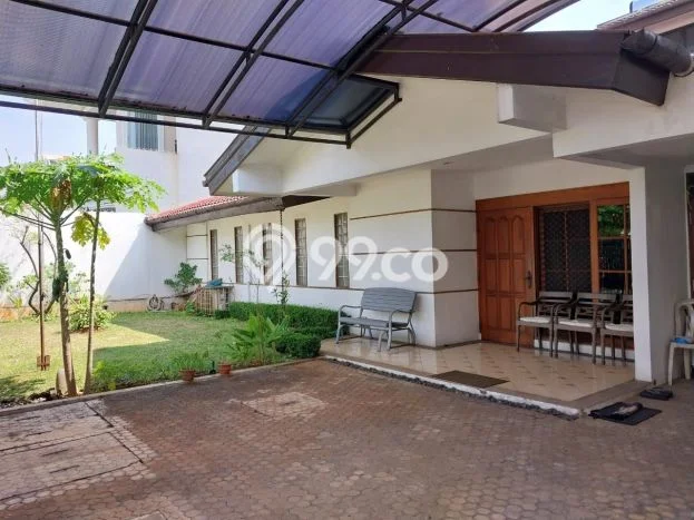 Jual Rumah Mewah Elegan Dengan View Eksklusif di Pondok Indah, Jakarta Selatan Jual Rumah Mewah Elegan Dengan View Eksklusif di Pondok Indah, Jakarta Selatan
