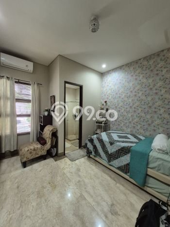 Rumah Elit LB 250m2 Siap Huni Desain Elegan di Antasari, Jakarta Selatan Rumah Elit LB 250m2 Siap Huni Desain Elegan di Antasari, Jakarta Selatan