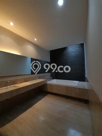 Rumah EXCLUSIVE! di Pondok Indah, Jakarta Selatan, Luas 838m² Bangunan 688m², BISA KPR Rumah EXCLUSIVE! di Pondok Indah, Jakarta Selatan, Luas 838m² Bangunan 688m², BISA KPR