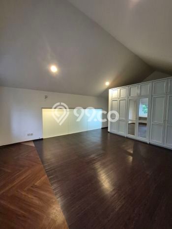 Rumah Kontrakan Jakarta Selatan LT 160m2 LB 220m2 Area Lebak Bulus Rumah Kontrakan Jakarta Selatan LT 160m2 LB 220m2 Area Lebak Bulus
