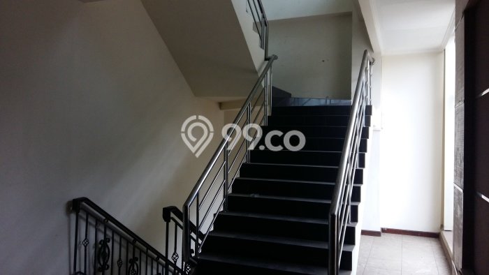 Kantor Dijual di Jakarta Barat LT 1854m2 & LB 1300m2 Lokasi Terbaik! Kantor Dijual di Jakarta Barat LT 1854m2 & LB 1300m2 Lokasi Terbaik!