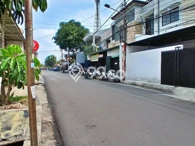 Unit Kost Dijual di Jakarta Selatan Spesifikasi 29 Kamar Tidur dan Kawasan Strategis Unit Kost Dijual di Jakarta Selatan Spesifikasi 29 Kamar Tidur dan Kawasan Strategis