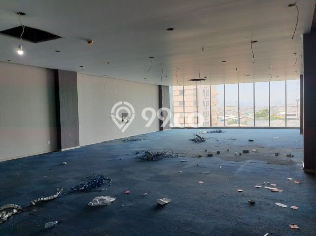 Dijual! Kantor di Pluit Jakarta Utara LT 233m2 / LB 2508m2 Kawasan Strategis Dijual! Kantor di Pluit Jakarta Utara LT 233m2 / LB 2508m2 Kawasan Strategis