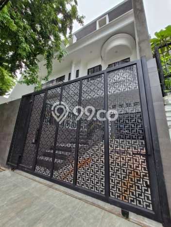 Rumah Luxury Modern Siap Huni di Tomang Jakarta Barat Rumah Luxury Modern Siap Huni di Tomang Jakarta Barat