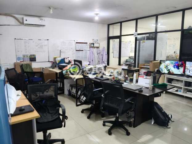 Gudang Dijual di Tangerang LT 1014m2 & LB 1000m2 Lokasi Terbaik! Gudang Dijual di Tangerang LT 1014m2 & LB 1000m2 Lokasi Terbaik!