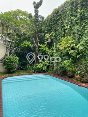 Ready to Use! Luxury House LT 500m2 Desain Elegan di Pondok Labu Ready to Use! Luxury House LT 500m2 Desain Elegan di Pondok Labu