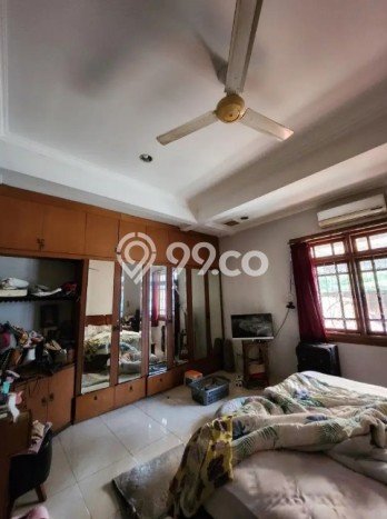 Ready to Use! Luxury House LT 330m2 Desain Elegan di Tanah Kusir Ready to Use! Luxury House LT 330m2 Desain Elegan di Tanah Kusir