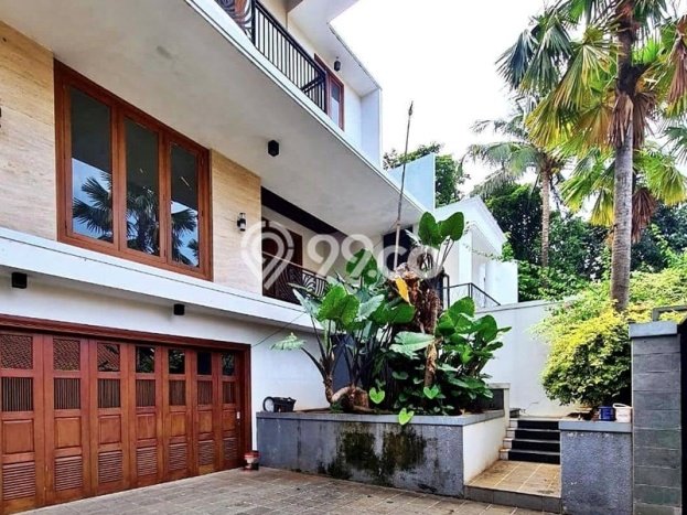 Ready to Use! Premium House LT 310m2 Desain Elegan di Pangkalan Jati Ready to Use! Premium House LT 310m2 Desain Elegan di Pangkalan Jati
