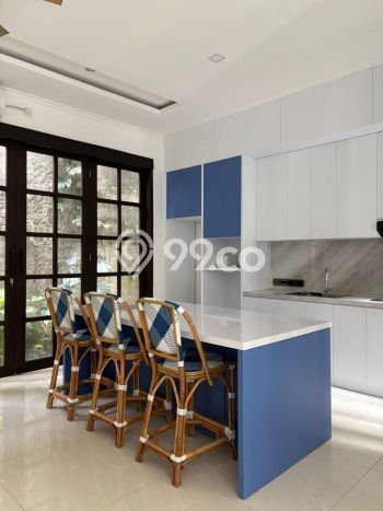 Ready to Use! Luxury House LT 102m2 Desain Modern di Fatmawati Ready to Use! Luxury House LT 102m2 Desain Modern di Fatmawati