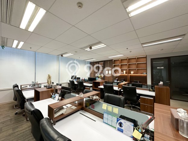 Unit Kantor Dijual di Jakarta Selatan LT 228m2 & LB 228m2 Unit Kantor Dijual di Jakarta Selatan LT 228m2 & LB 228m2