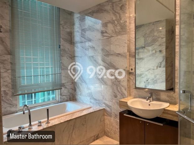 Sewa Apartemen Terjangkau 3 BR di Sudirman Jakarta Selatan Sewa Apartemen Terjangkau 3 BR di Sudirman Jakarta Selatan