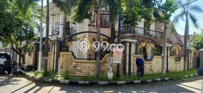 Rumah 6 KT di Jambangan, Dekat Jambangan, Surabaya, Surabaya Rumah 6 KT di Jambangan, Dekat Jambangan, Surabaya, Surabaya