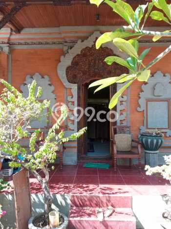 Rumah Bagus di , Denpasar, LT 368m2m², LB 400m2m² Rumah Bagus di , Denpasar, LT 368m2m², LB 400m2m²