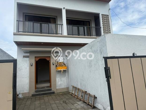 Lokasi terbaik! Rumah siap huni disewakan di Mengwi LB 150m2 Lokasi terbaik! Rumah siap huni disewakan di Mengwi LB 150m2