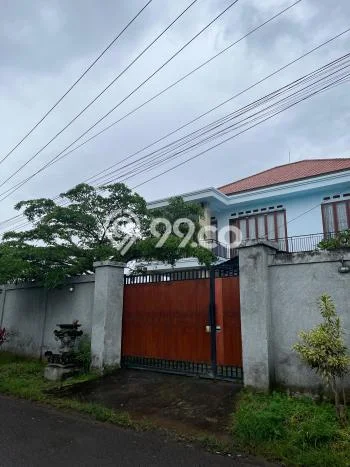 Jarang Ada! Rumah Sewa 6 Kamar Bagus Siap Huni Singaraja Jarang Ada! Rumah Sewa 6 Kamar Bagus Siap Huni Singaraja