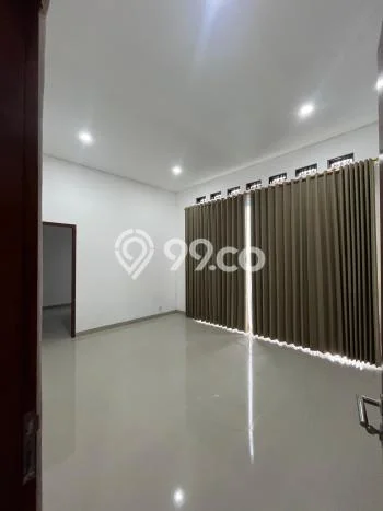 Jarang Ada! Rumah Sewa 6 Kamar Bagus Siap Huni Singaraja Jarang Ada! Rumah Sewa 6 Kamar Bagus Siap Huni Singaraja