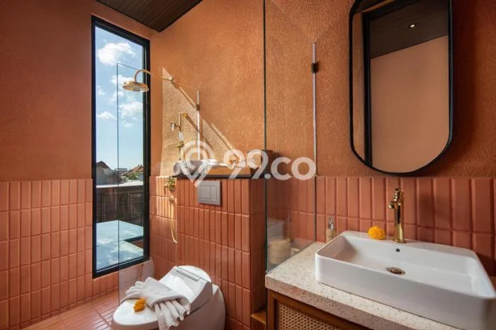 Jual Rumah Mewah Megah Dengan View Cantik di Canggu, Badung Jual Rumah Mewah Megah Dengan View Cantik di Canggu, Badung