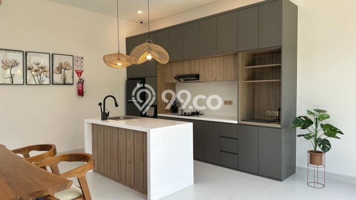 Vila Potensial Kawasan , Area 170m2m², Area Nyaman untuk Anda Vila Potensial Kawasan , Area 170m2m², Area Nyaman untuk Anda
