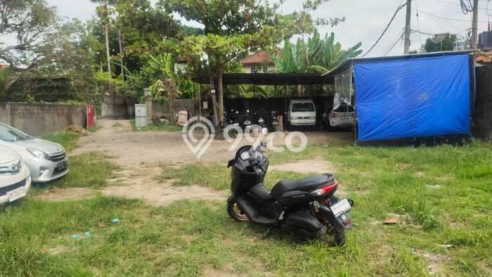 Tanah Dijual Area Strategis di Seminyak Badung 180m2 Tanah Dijual Area Strategis di Seminyak Badung 180m2