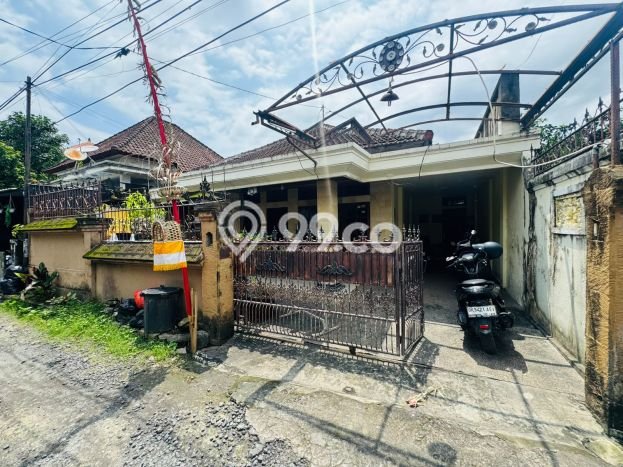 Rumah Luas Asri 4 KT Siap Pakai di Renon Denpasar Rumah Luas Asri 4 KT Siap Pakai di Renon Denpasar