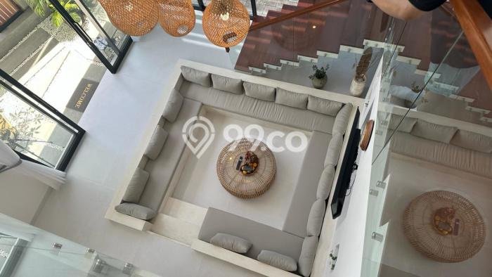 Vila Potensial Kawasan , Area 170m2m², Area Nyaman untuk Anda Vila Potensial Kawasan , Area 170m2m², Area Nyaman untuk Anda