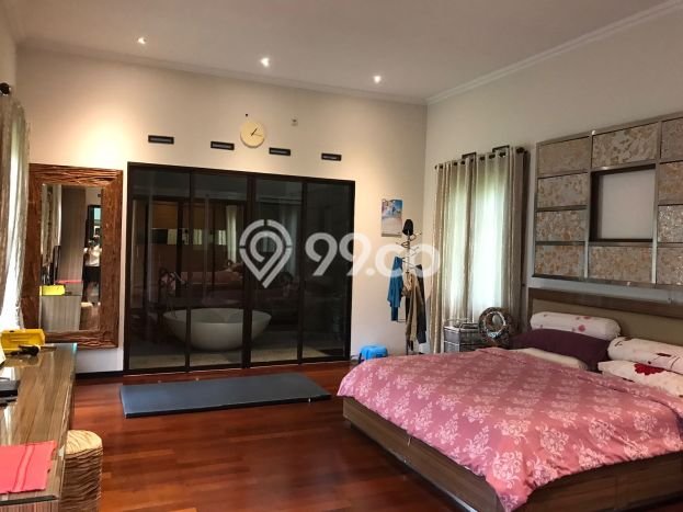 Dijual Rumah Mewah Megah Dengan View Eksklusif di Kota Baru Parahyangan, Bandung Dijual Rumah Mewah Megah Dengan View Eksklusif di Kota Baru Parahyangan, Bandung